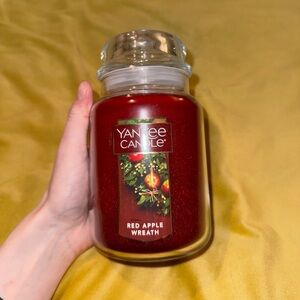 Red Apple Wreath Yankee Candle